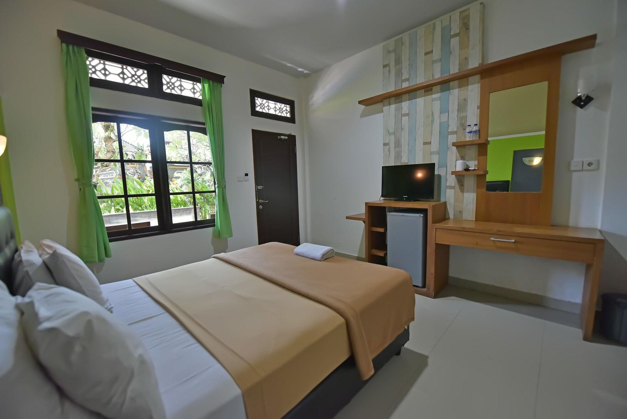Sandat Hotel Kuta Кута Екстер'єр фото