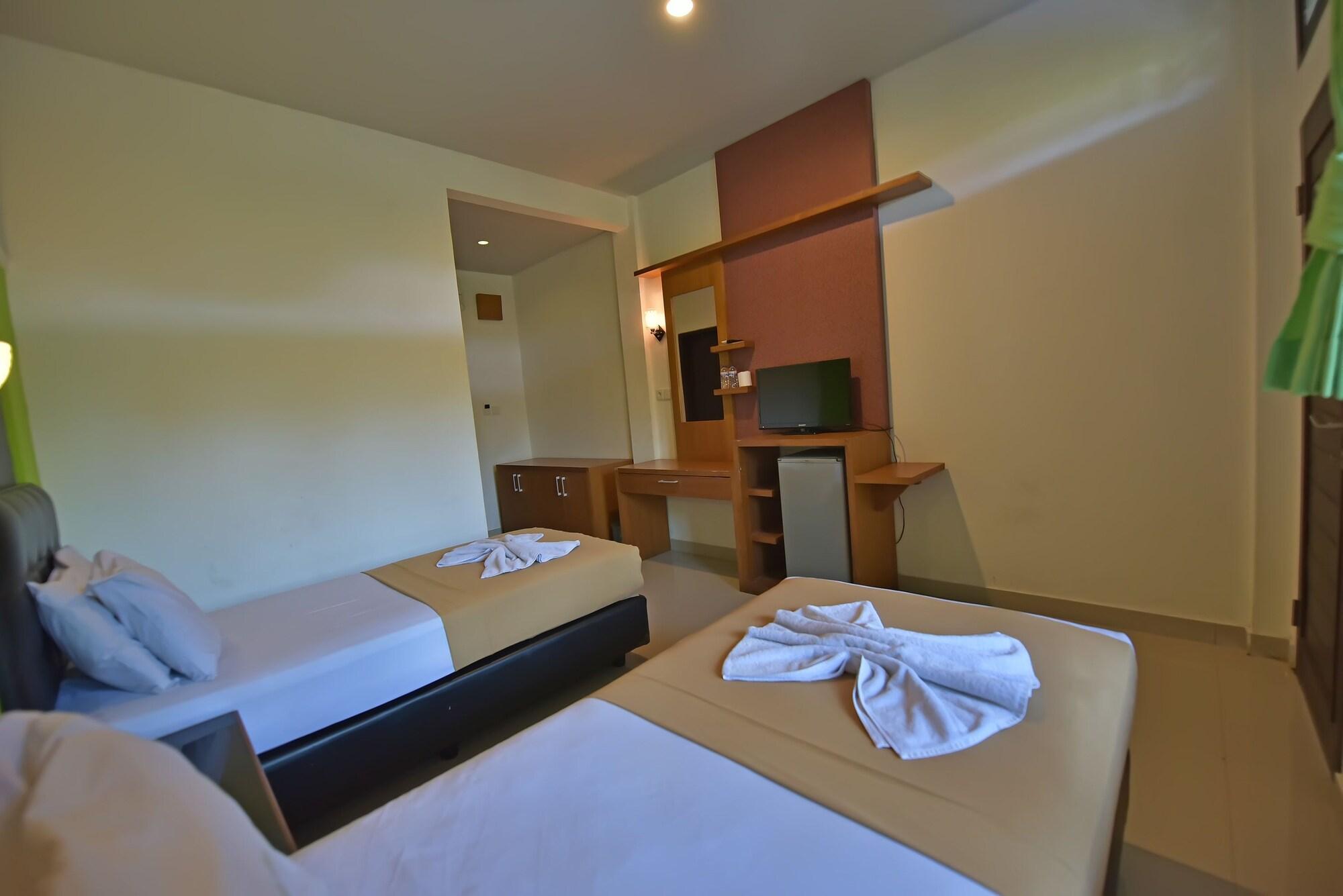 Sandat Hotel Kuta Кута Екстер'єр фото